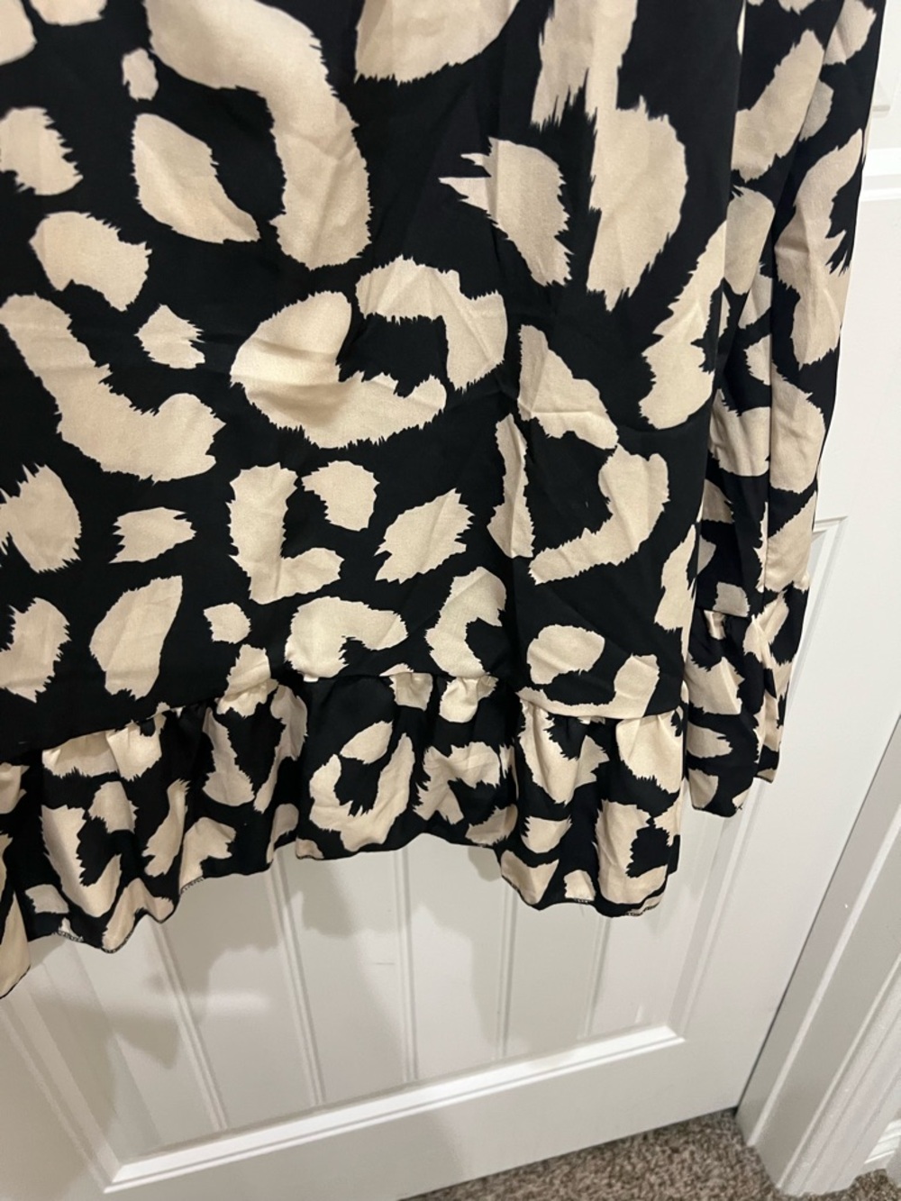 Sleeveless Black and Cream Animal Print Swing Dress - Picture 4 of 5